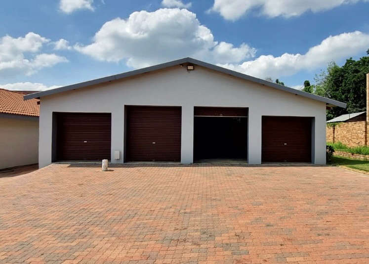 3 Bedroom Property for Sale in Vaal Park North West